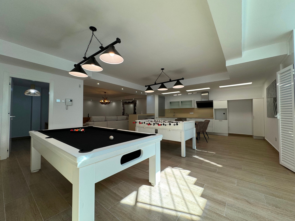 5 Bed Townhouse for sale in San Miguel De Salinas Costa Blanca, Alicante, Spain