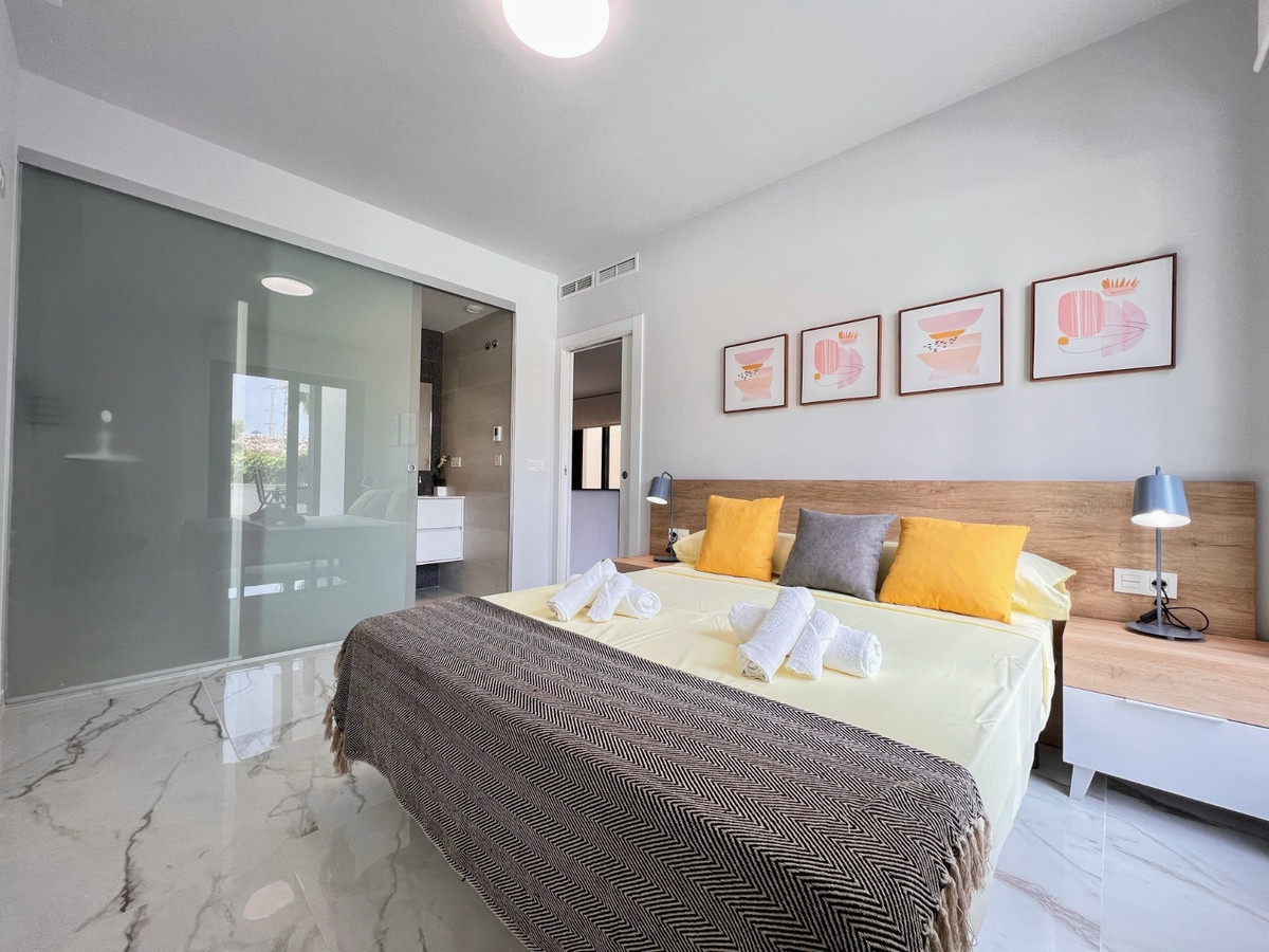 2 Bed Apartment for sale in Los Altos Costa Blanca, Alicante, Spain