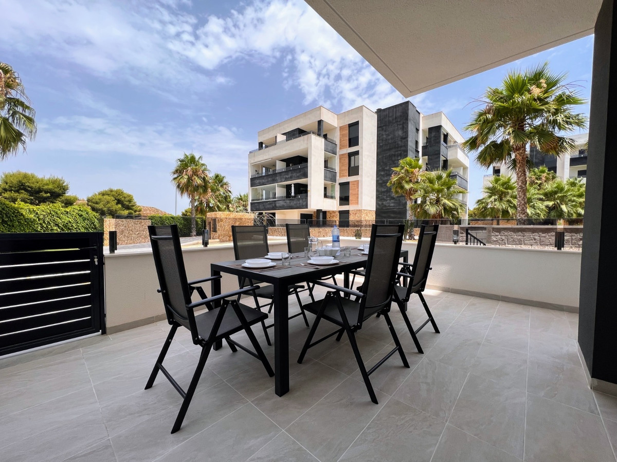 2 Bed Apartment for sale in Los Altos Costa Blanca, Alicante, Spain