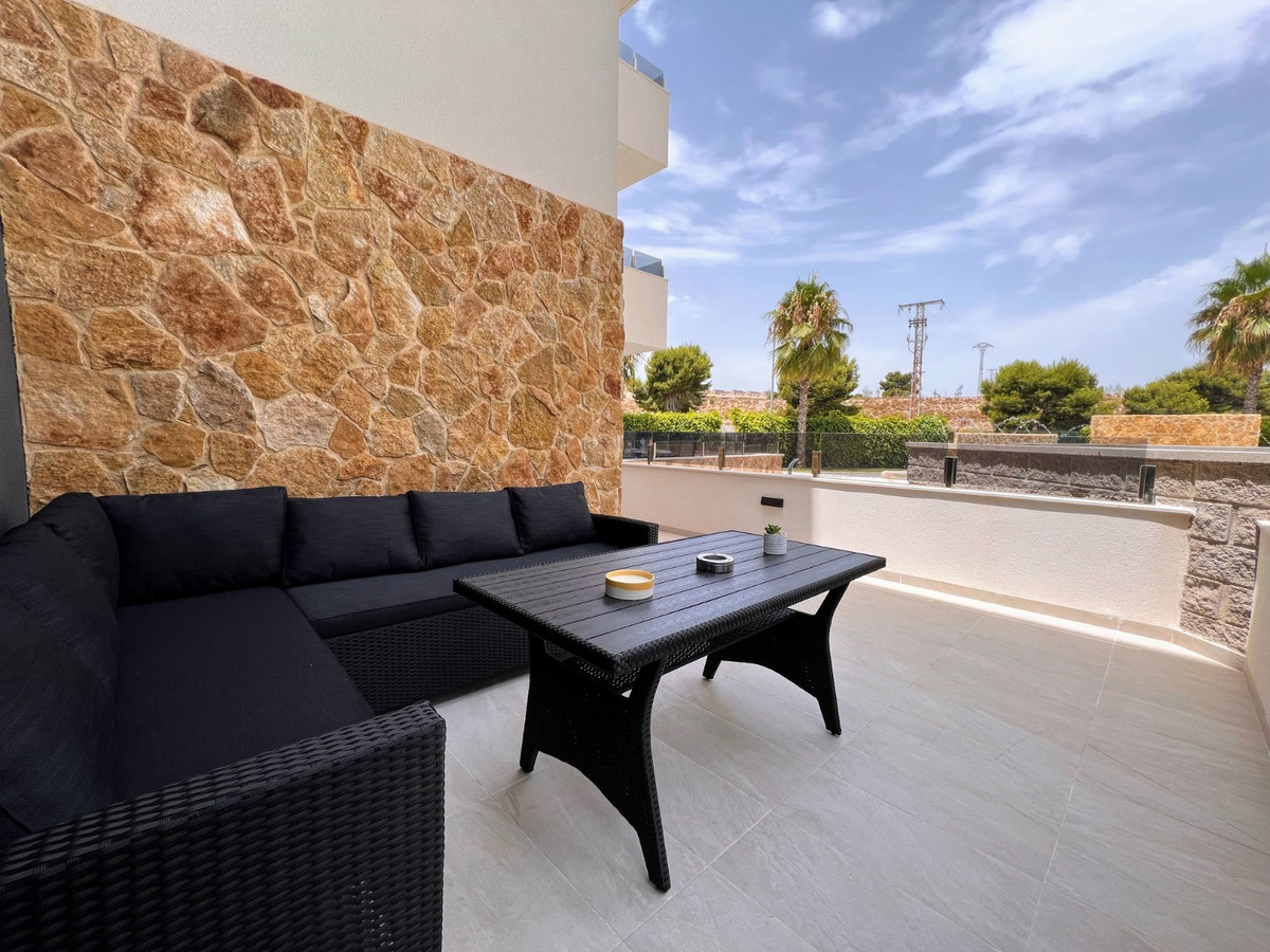 2 Bed Apartment for sale in Los Altos Costa Blanca, Alicante, Spain