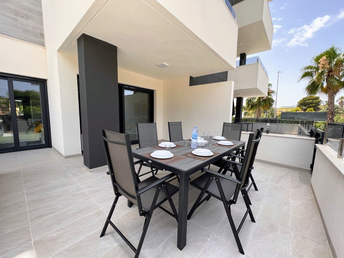 2 Bed Apartment for sale in Los Altos Costa Blanca, Alicante, Spain