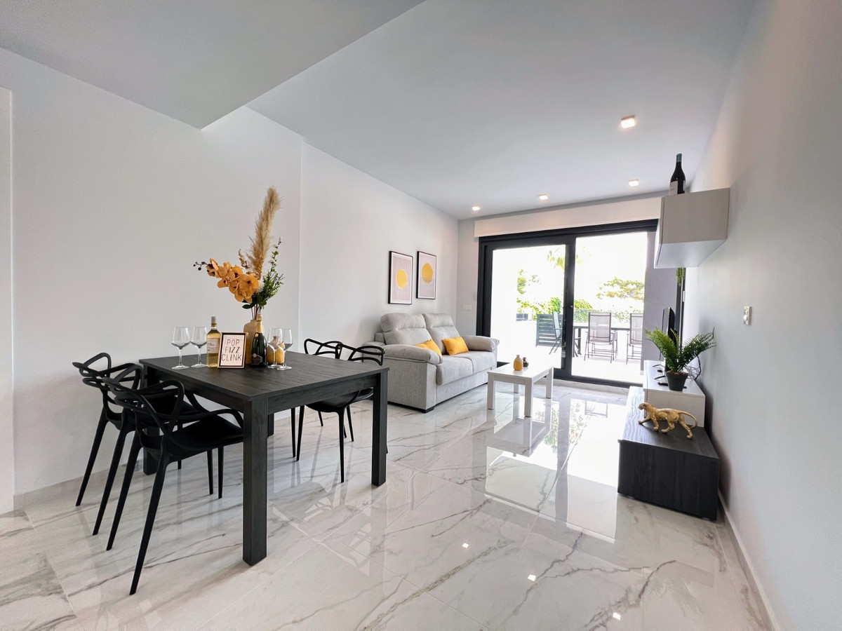 2 Bed Apartment for sale in Los Altos Costa Blanca, Alicante, Spain