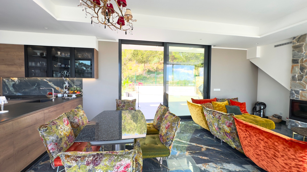 6 Bed Townhouse for sale in Las Colinas Golf Costa Blanca, Alicante, Spain