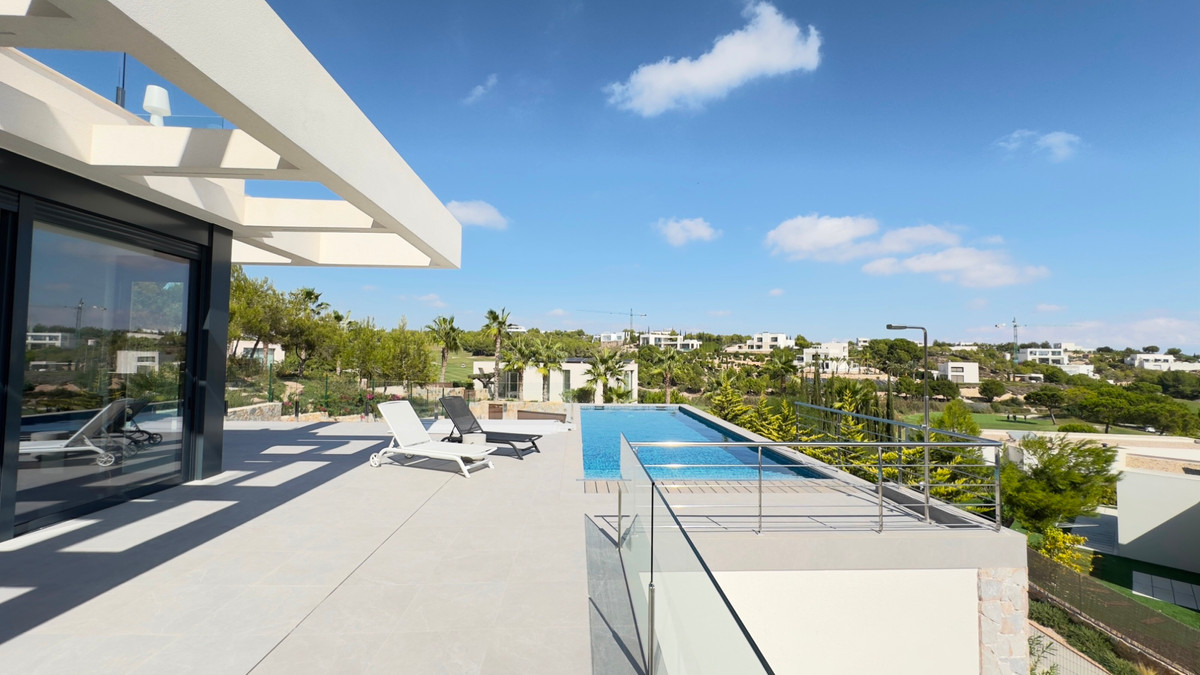 6 Bed Townhouse for sale in Las Colinas Golf Costa Blanca, Alicante, Spain