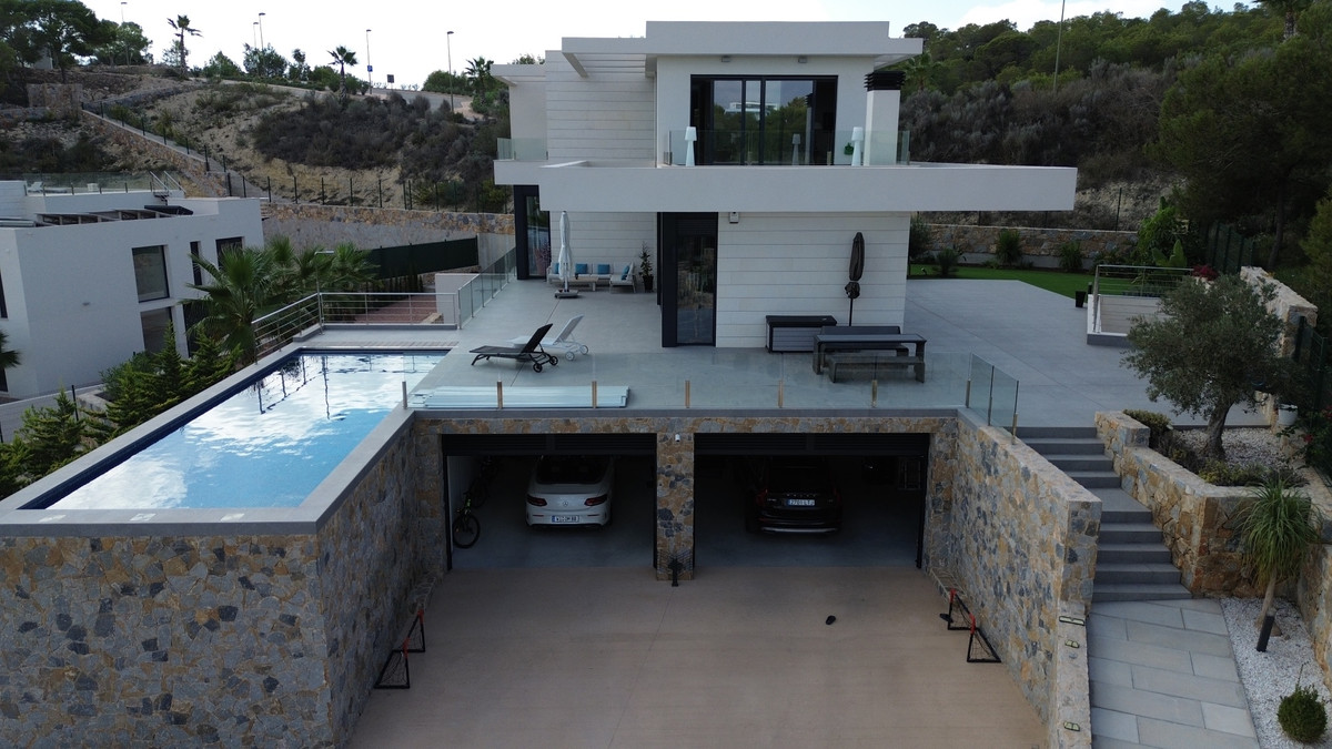 6 Bed Townhouse for sale in Las Colinas Golf Costa Blanca, Alicante, Spain