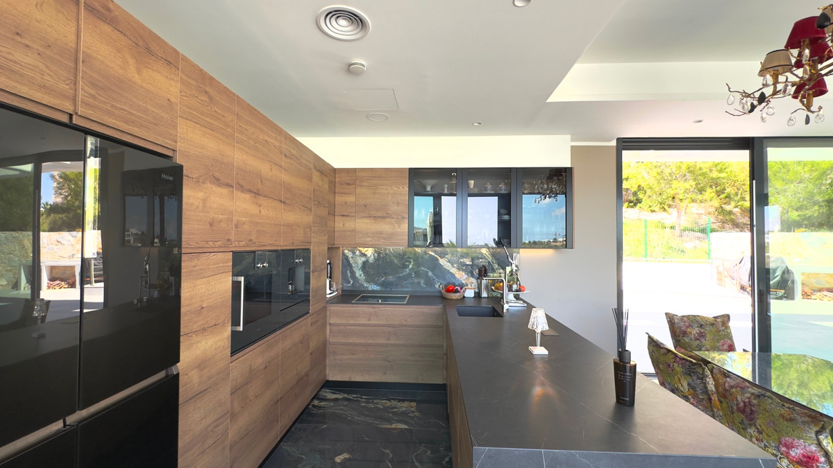 6 Bed Townhouse for sale in Las Colinas Golf Costa Blanca, Alicante, Spain