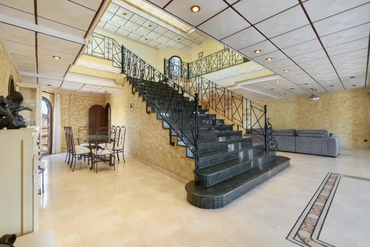 4 Bed Townhouse for sale in La Zenia Costa Blanca, Alicante, Spain