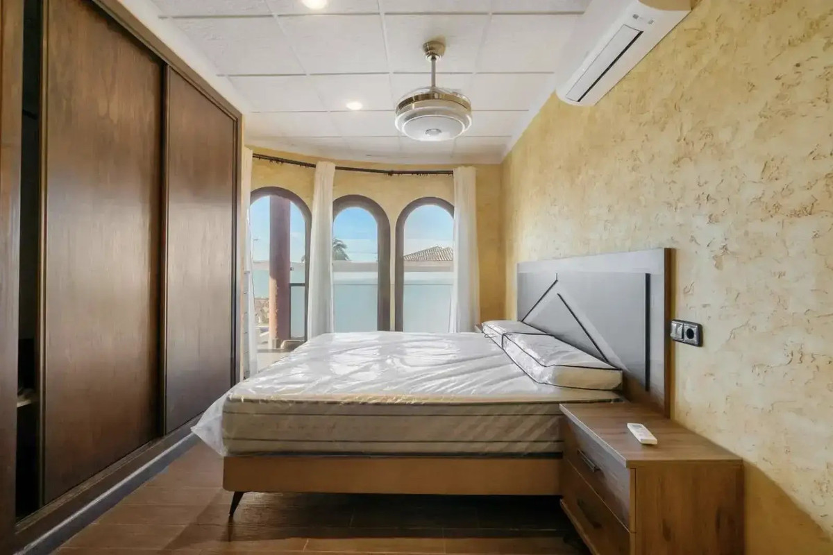 4 Bed Townhouse for sale in La Zenia Costa Blanca, Alicante, Spain
