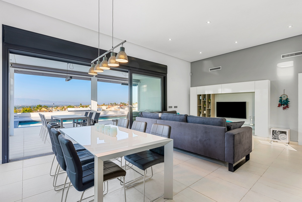 4 Bed Townhouse for sale in Benijofar Costa Blanca, Alicante, Spain