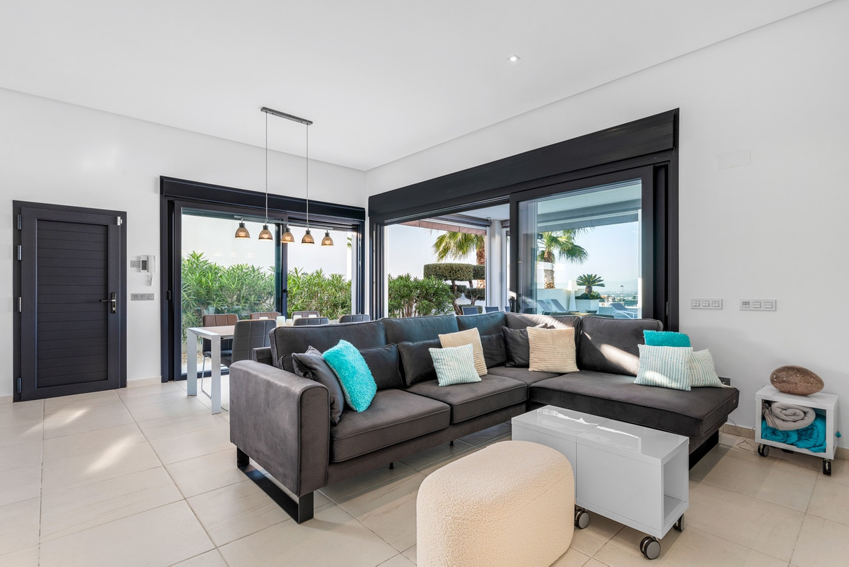 4 Bed Townhouse for sale in Benijofar Costa Blanca, Alicante, Spain