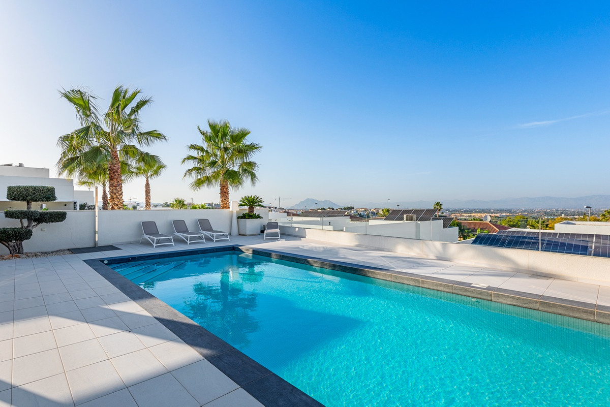 4 Bed Townhouse for sale in Benijofar Costa Blanca, Alicante, Spain