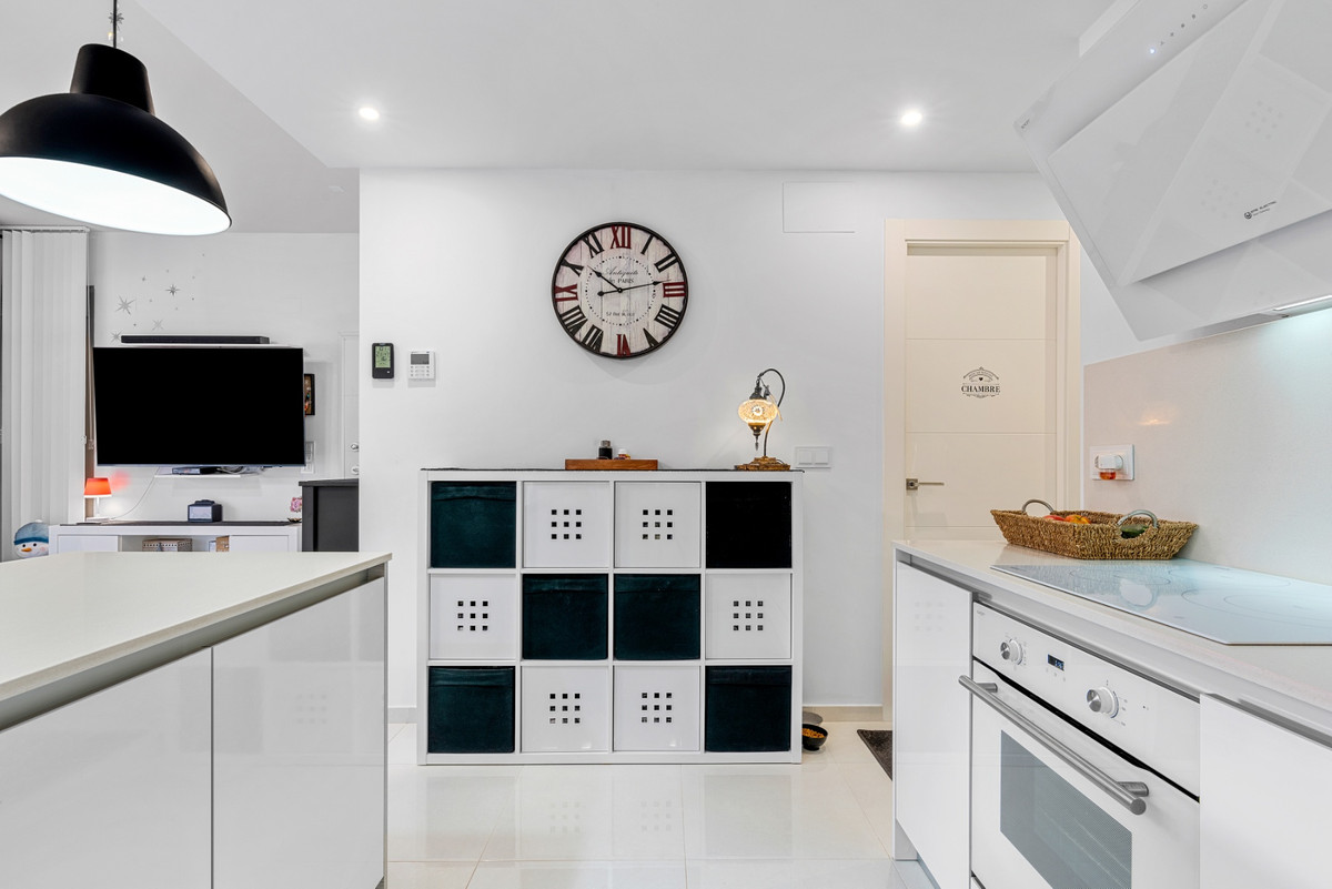 3 Bed Townhouse for sale in Villamartin Costa Blanca, Alicante, Spain