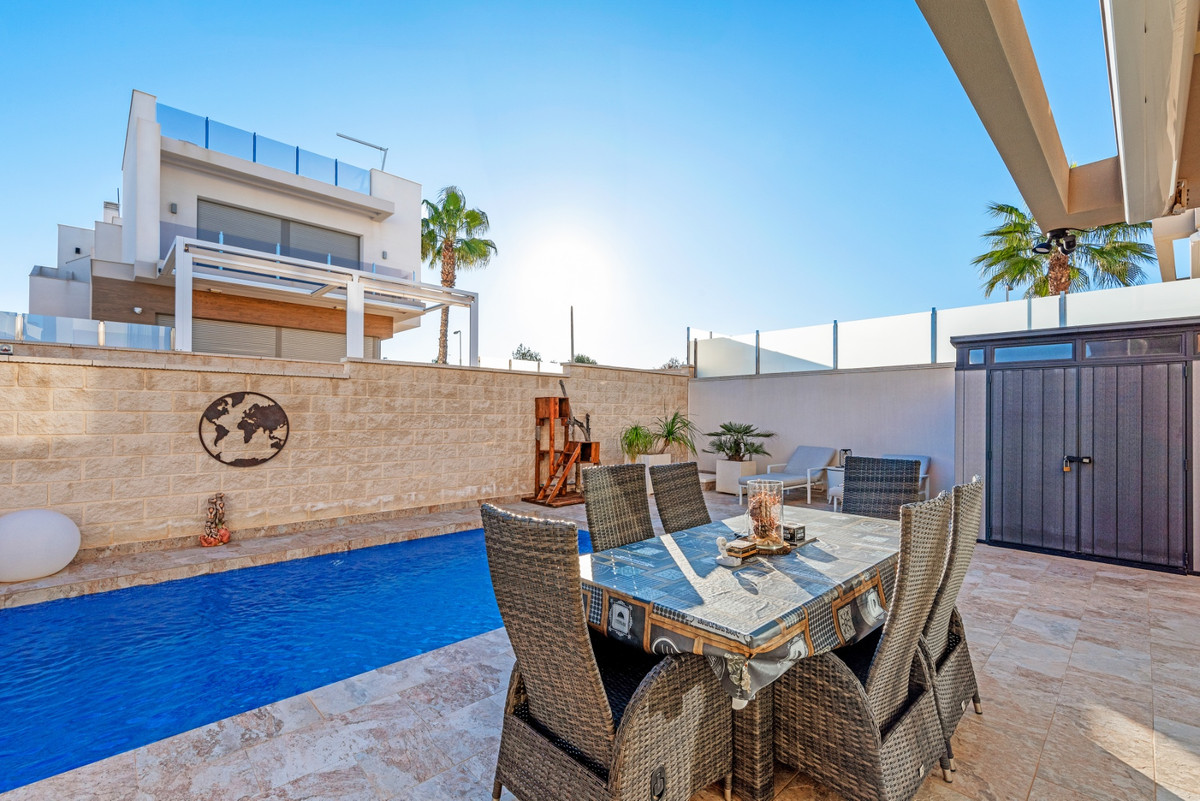 3 Bed Townhouse for sale in Villamartin Costa Blanca, Alicante, Spain