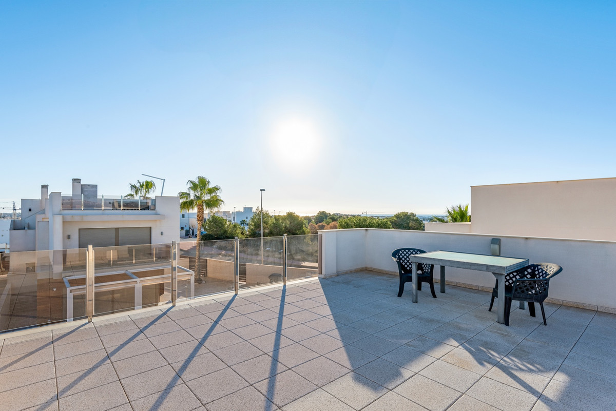 3 Bed Townhouse for sale in Villamartin Costa Blanca, Alicante, Spain