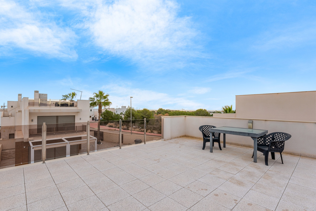 3 Bed Townhouse for sale in Villamartin Costa Blanca, Alicante, Spain