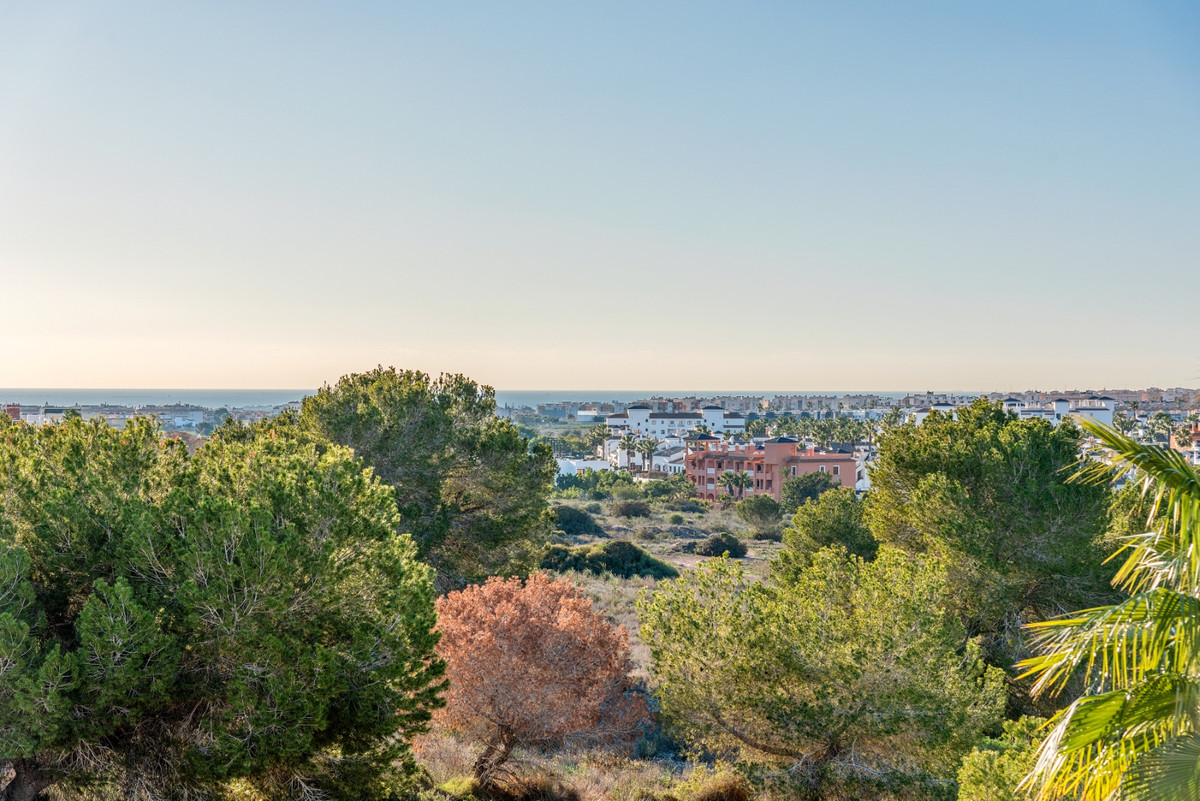 3 Bed Townhouse for sale in Villamartin Costa Blanca, Alicante, Spain
