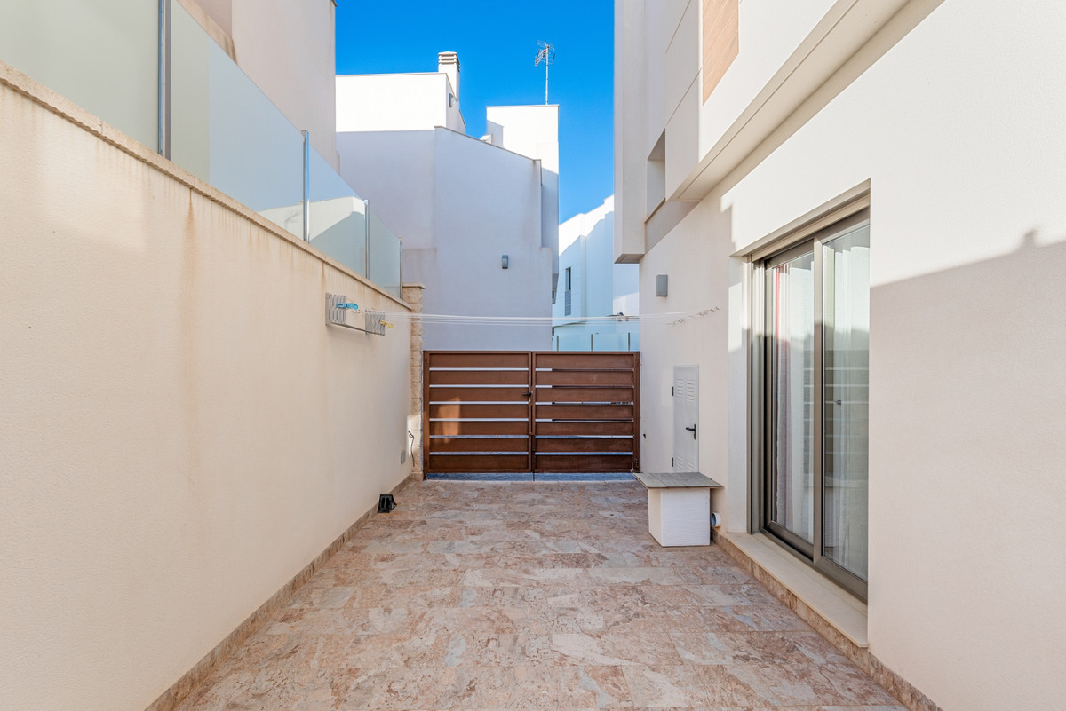 3 Bed Townhouse for sale in Villamartin Costa Blanca, Alicante, Spain