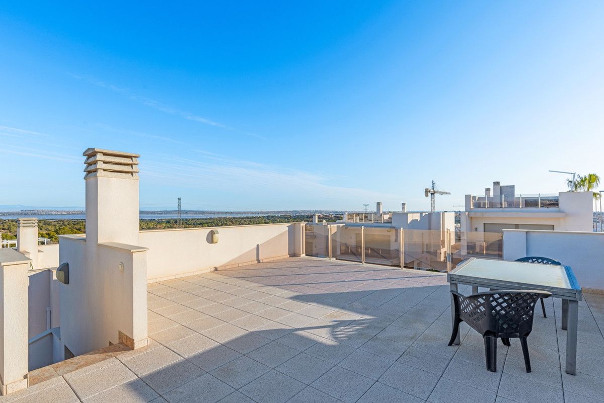 3 Bed Townhouse for sale in Villamartin Costa Blanca, Alicante, Spain