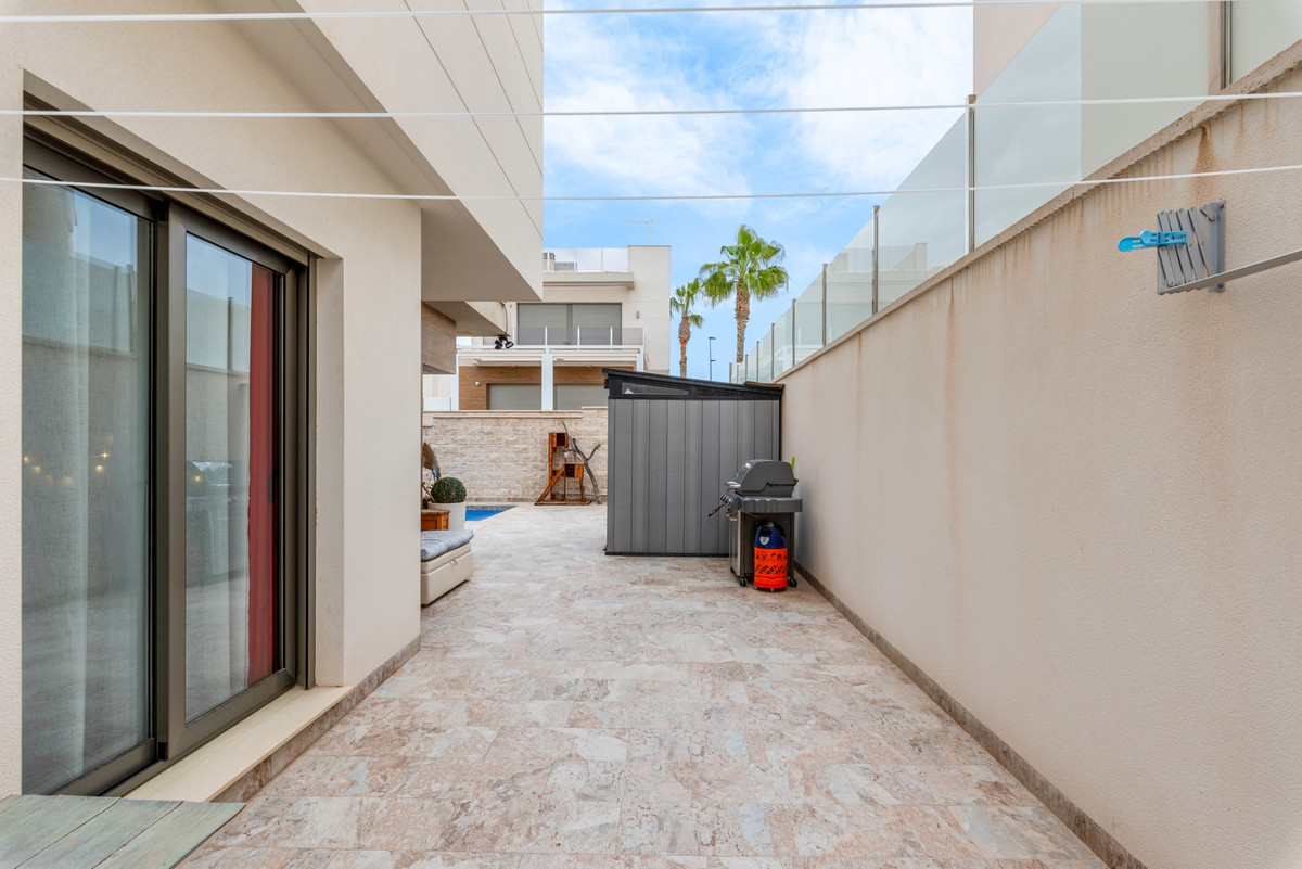 3 Bed Townhouse for sale in Villamartin Costa Blanca, Alicante, Spain