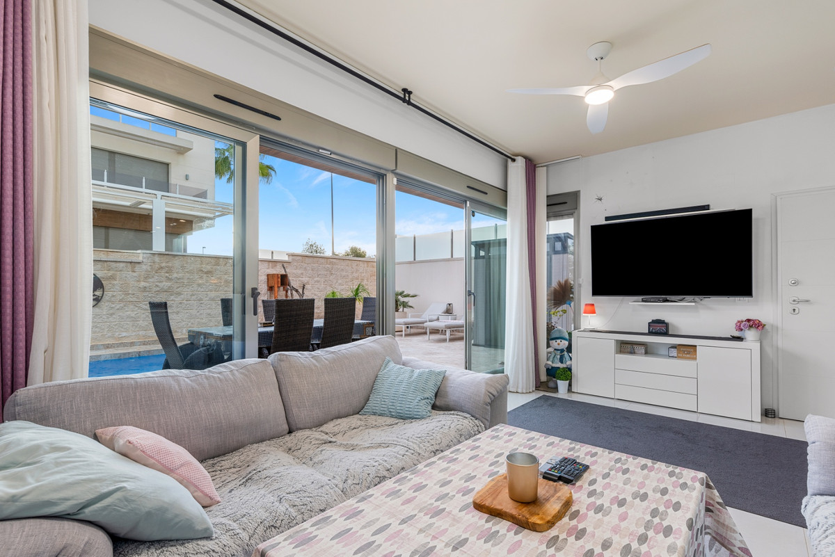 3 Bed Townhouse for sale in Villamartin Costa Blanca, Alicante, Spain