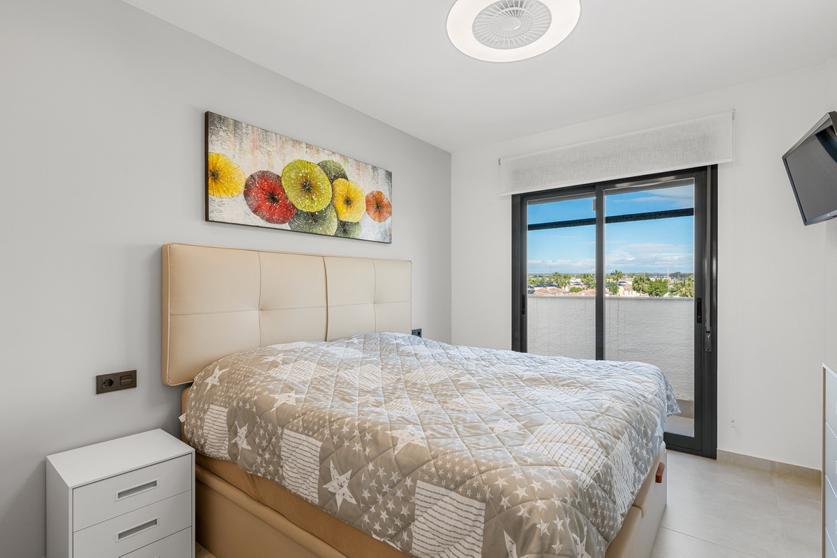 2 Bed Apartment for sale in Urbanización El Raso Costa Blanca, Alicante, Spain