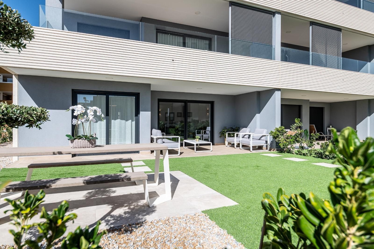 2 Bed Apartment for sale in Punta Prima Costa Blanca, Alicante, Spain