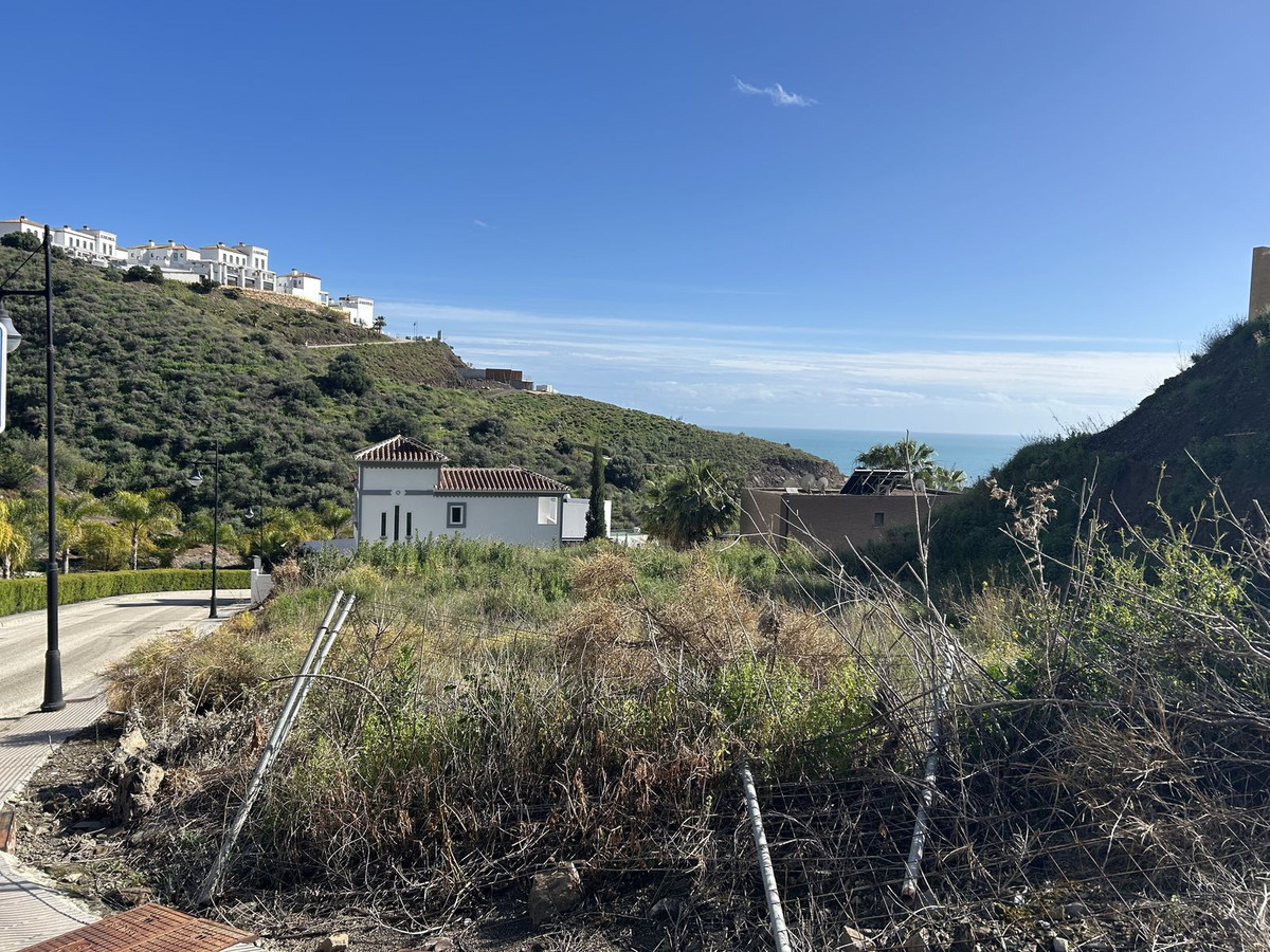 Se vende Terreno Urbano  en Costa Del Sol East, Málaga, España