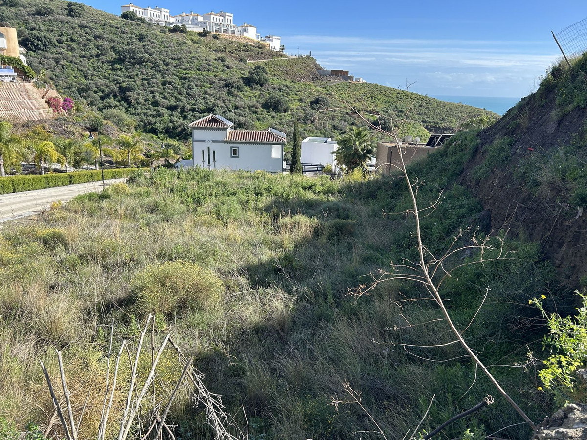 Se vende Terreno Urbano  en Costa Del Sol East, Málaga, España