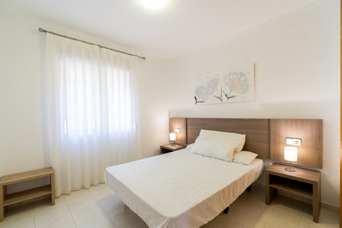 Se vende Bungalow de 1 dormitorios en Costa Blanca, Alicante, España