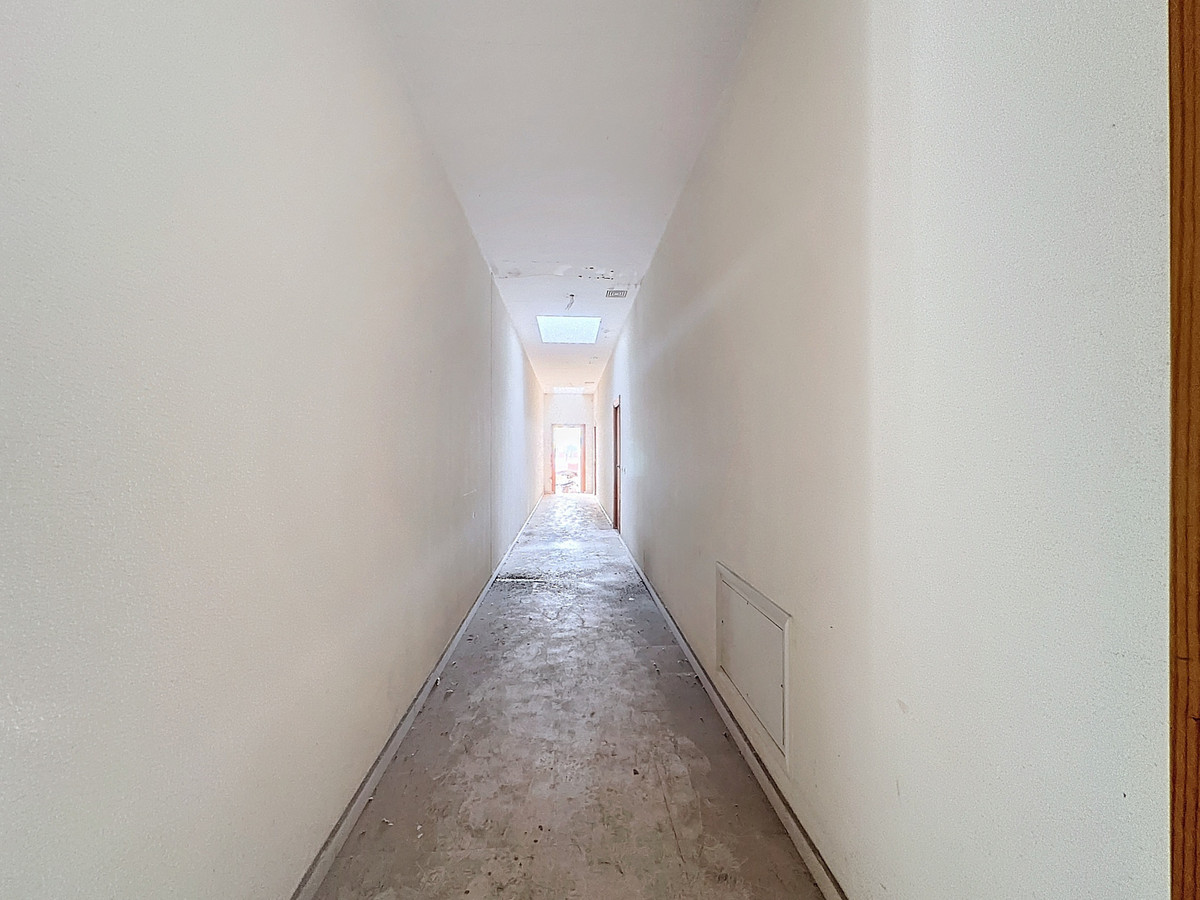 Commercial unit for sale in Cancelada Costa Del Sol, Málaga, Spain