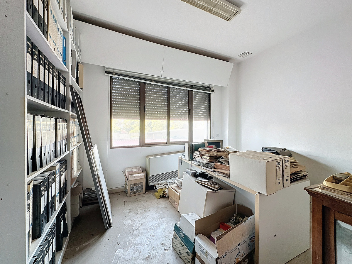 Commercial unit for sale in Cancelada Costa Del Sol, Málaga, Spain