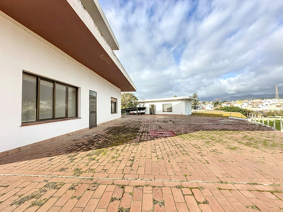 Commercial unit for sale in Cancelada Costa Del Sol, Málaga, Spain