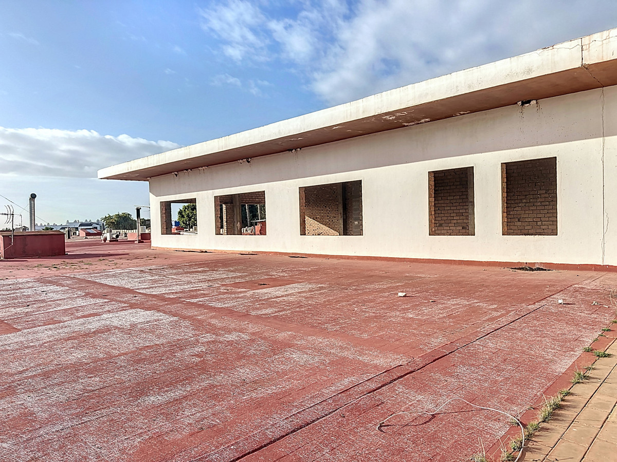 Commercial unit for sale in Cancelada Costa Del Sol, Málaga, Spain