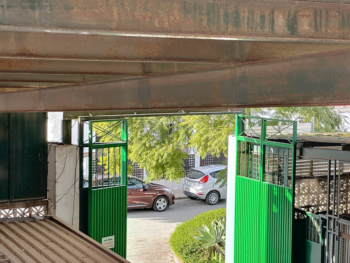 Commercial unit for sale in Cancelada Costa Del Sol, Málaga, Spain