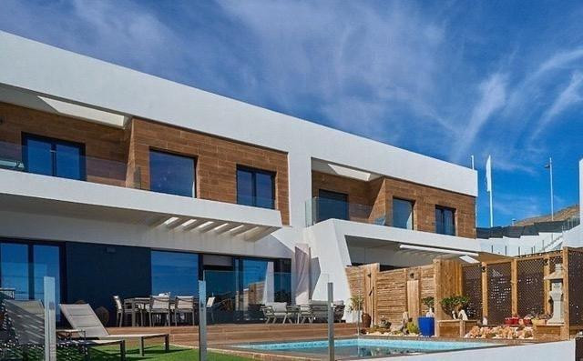 Se vende Bungalow de 3 dormitorios en Costa Blanca, Alicante, España