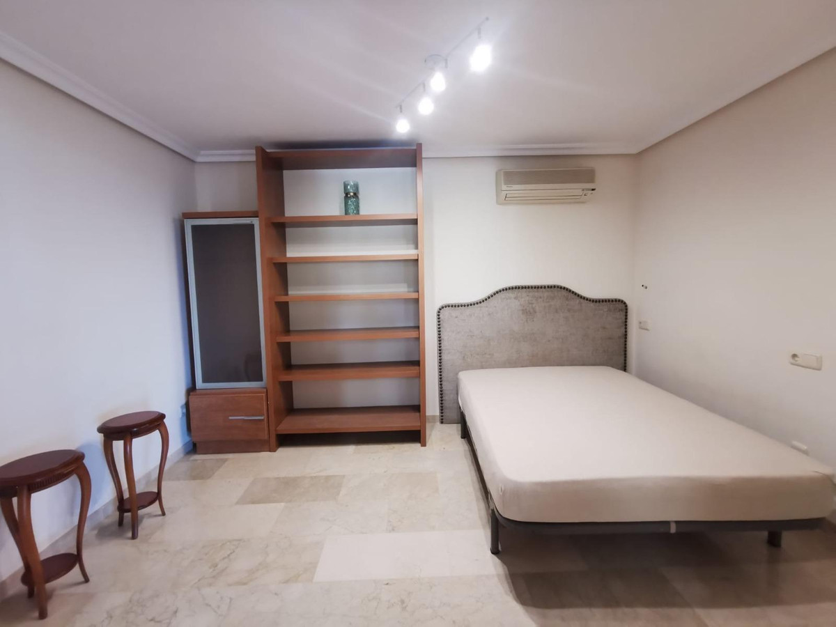Se vende Apartamento Planta Media de 3 dormitorios en Costa Blanca, Alicante, España