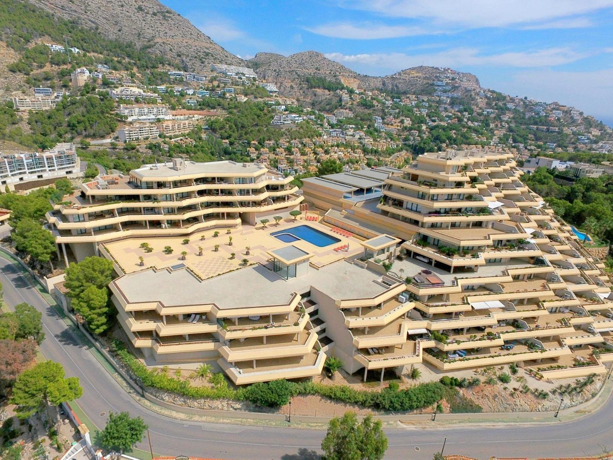 Se vende Apartamento Planta Media de 3 dormitorios en Costa Blanca, Alicante, España
