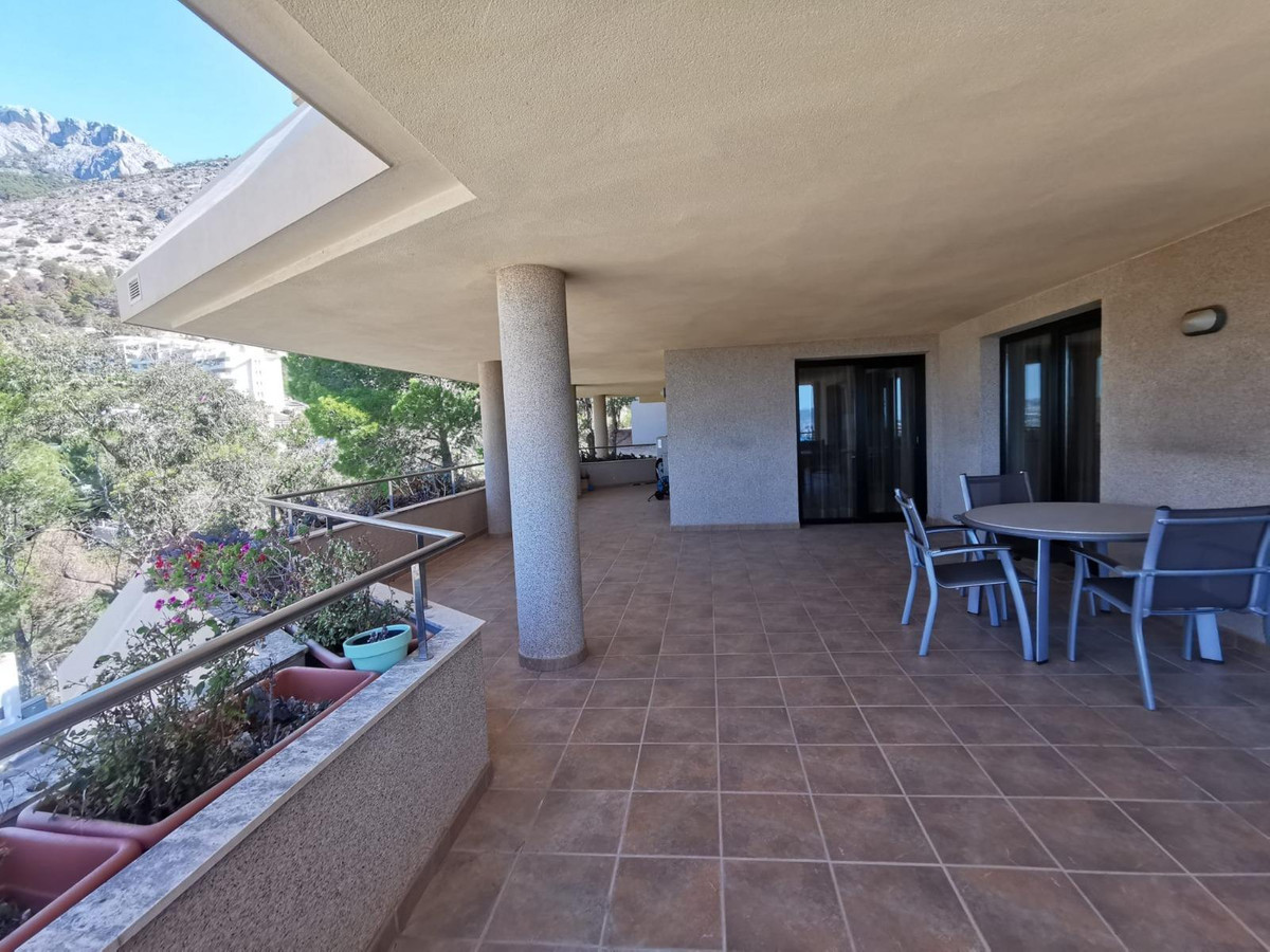 Se vende Apartamento Planta Media de 3 dormitorios en Costa Blanca, Alicante, España