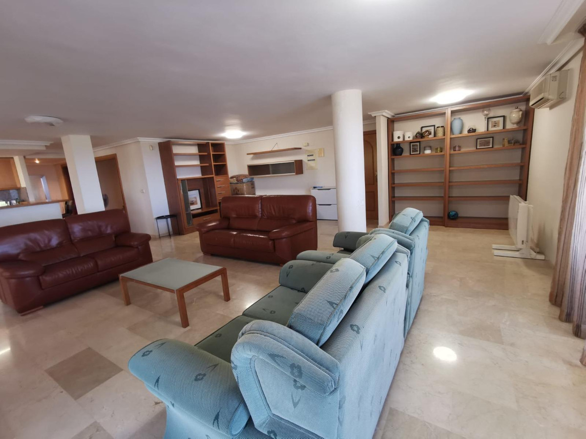 Se vende Apartamento Planta Media de 3 dormitorios en Costa Blanca, Alicante, España