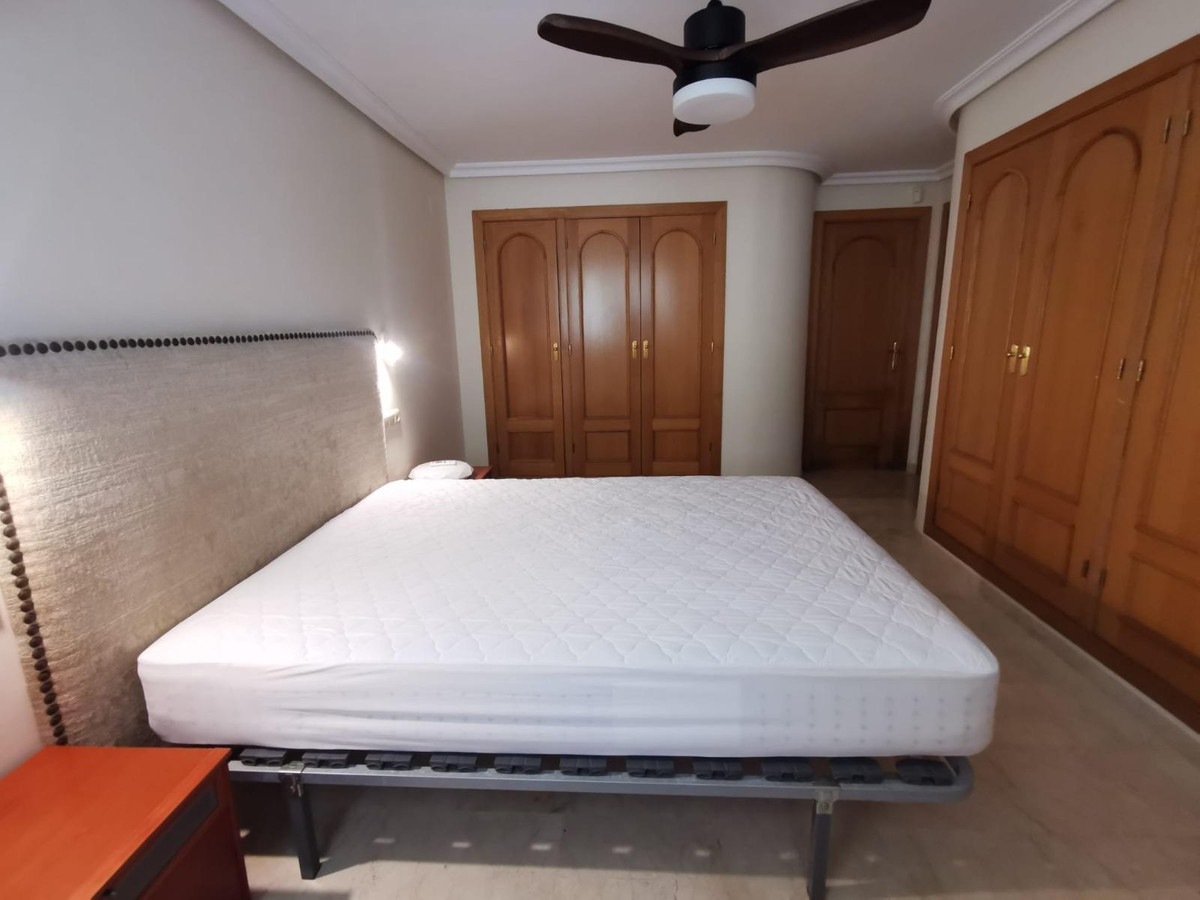 Se vende Apartamento Planta Media de 3 dormitorios en Costa Blanca, Alicante, España