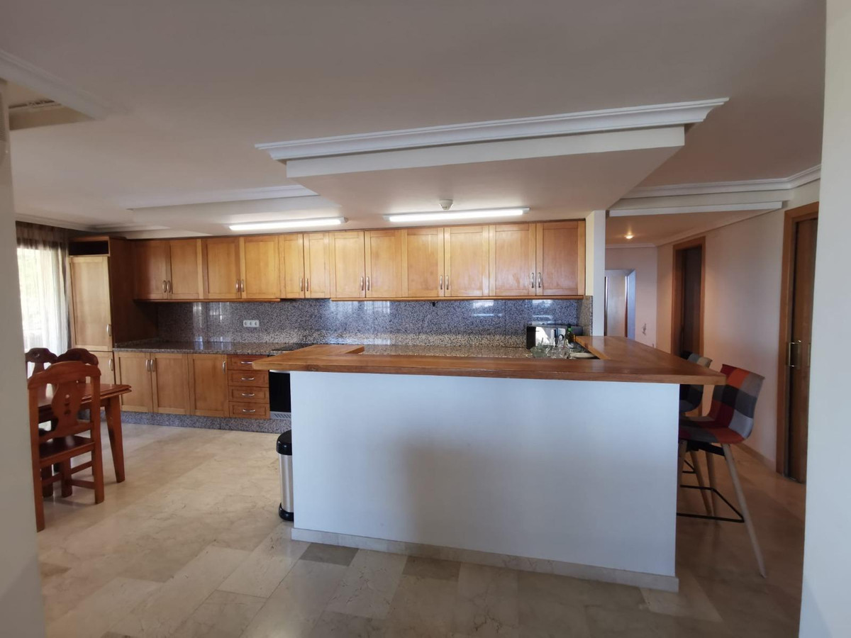 Se vende Apartamento Planta Media de 3 dormitorios en Costa Blanca, Alicante, España