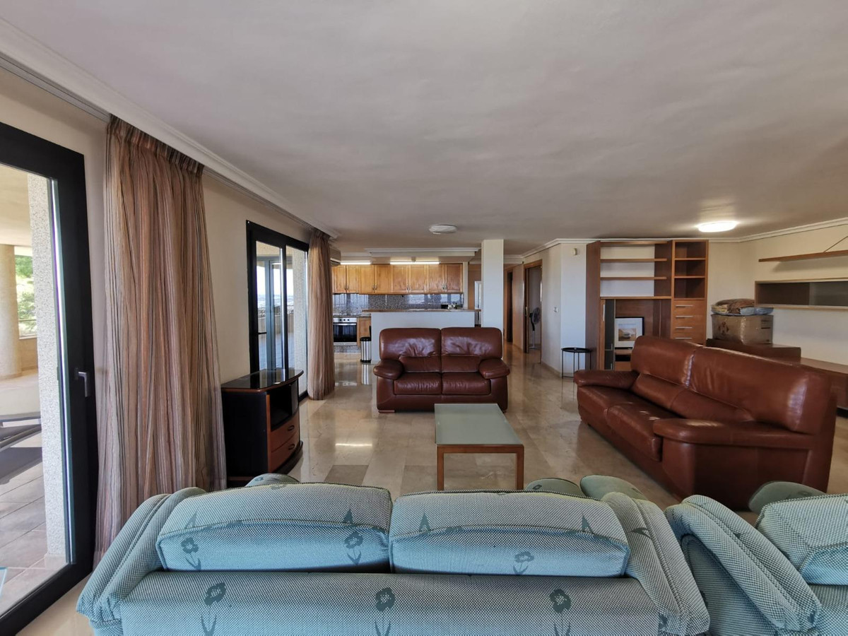Se vende Apartamento Planta Media de 3 dormitorios en Costa Blanca, Alicante, España