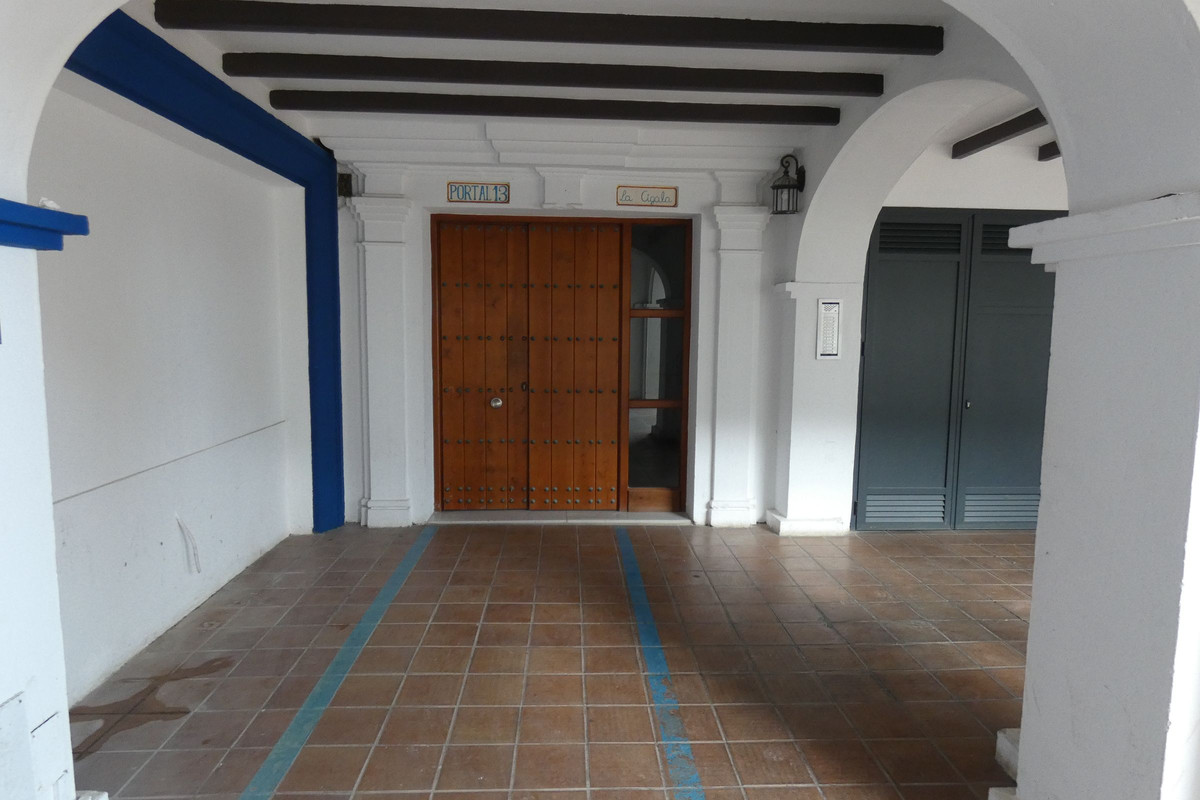 Se vende Apartamento Planta Media de 1 dormitorios en Costa Del Sol, Málaga, España