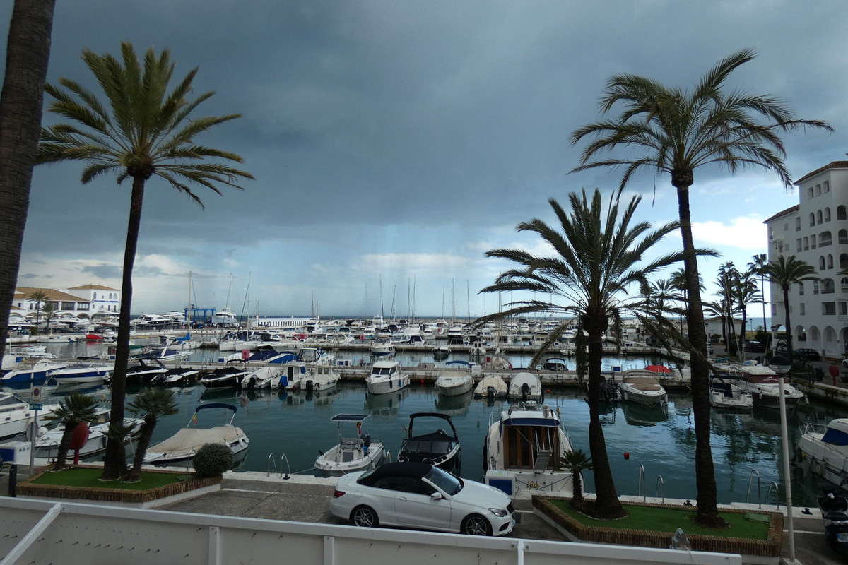 Se vende Apartamento Planta Media de 1 dormitorios en Costa Del Sol, Málaga, España