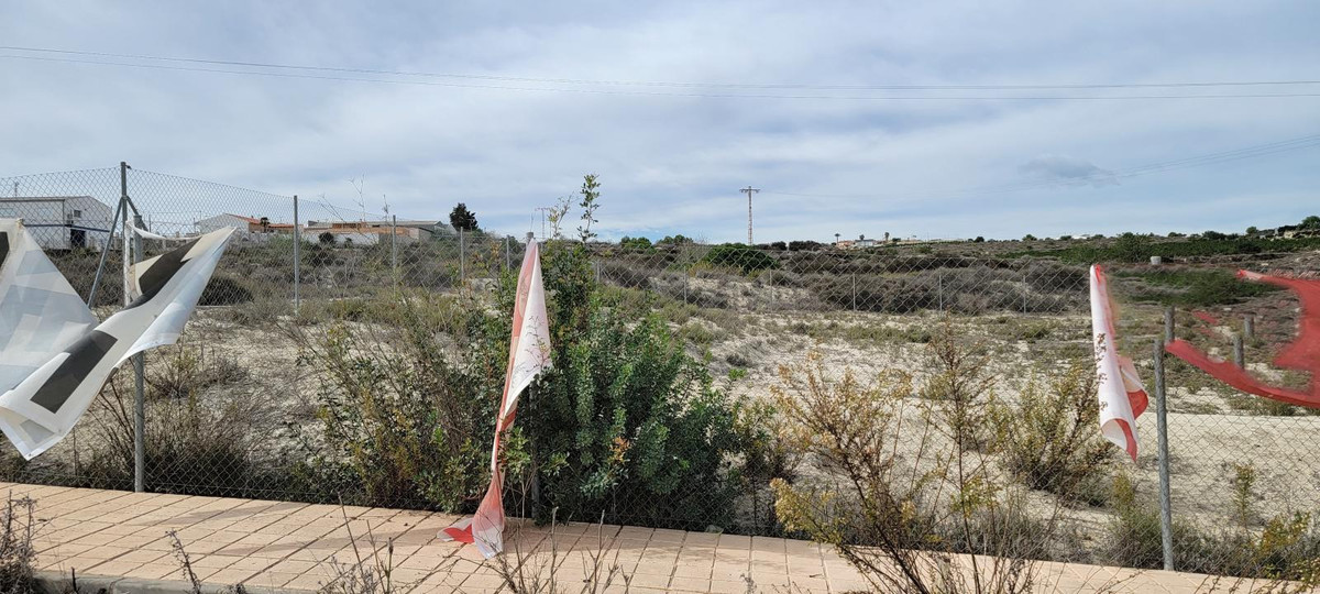 Se vende Terreno Rustico  en Costa Blanca, Alicante, España