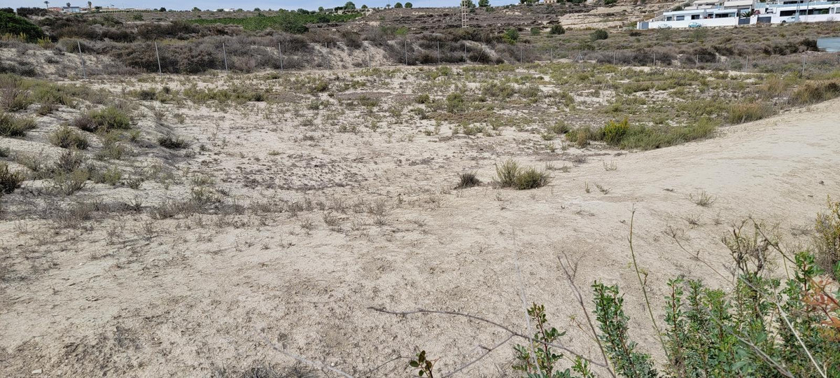 Se vende Terreno Rustico  en Costa Blanca, Alicante, España