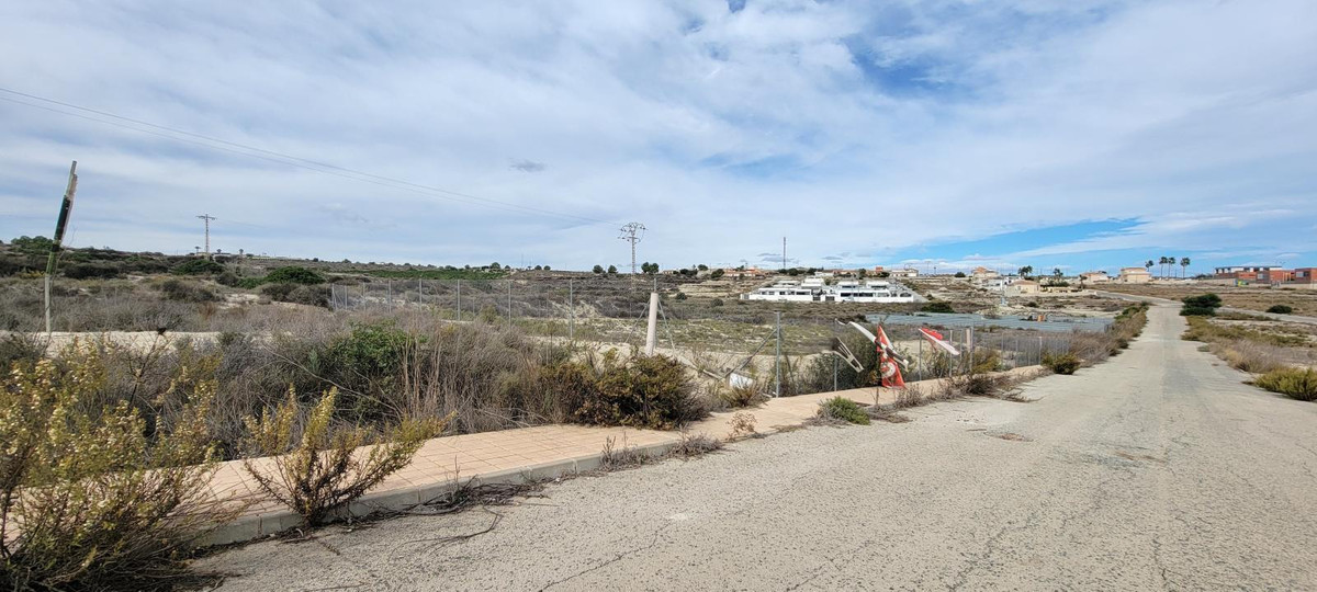 Se vende Terreno Rustico  en Costa Blanca, Alicante, España