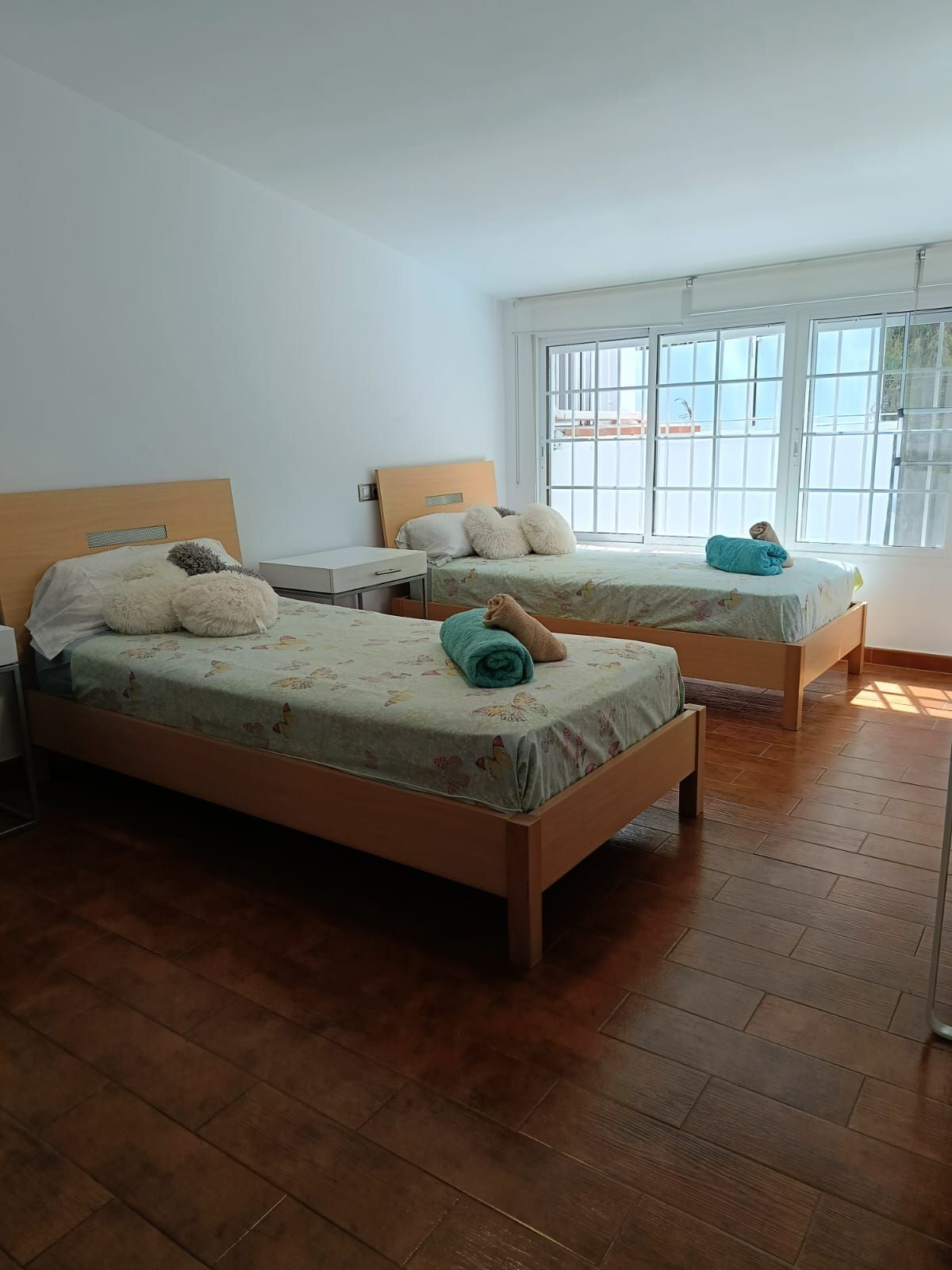 Se vende Villa - Chalet de 4 dormitorios en Costa Del Sol, Málaga, España
