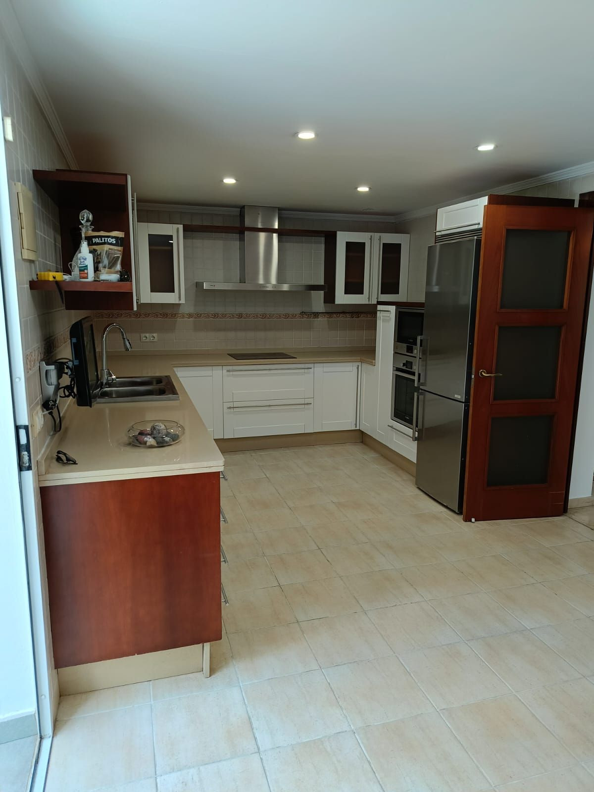 Se vende Villa - Chalet de 4 dormitorios en Costa Del Sol, Málaga, España