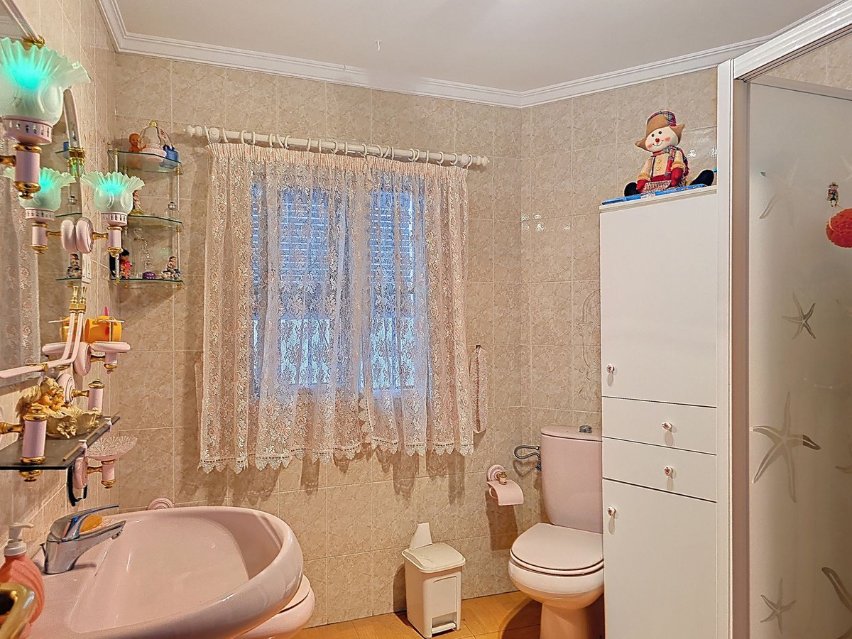 Se vende Adosada de 3 dormitorios en Costa Del Sol East, Málaga, España